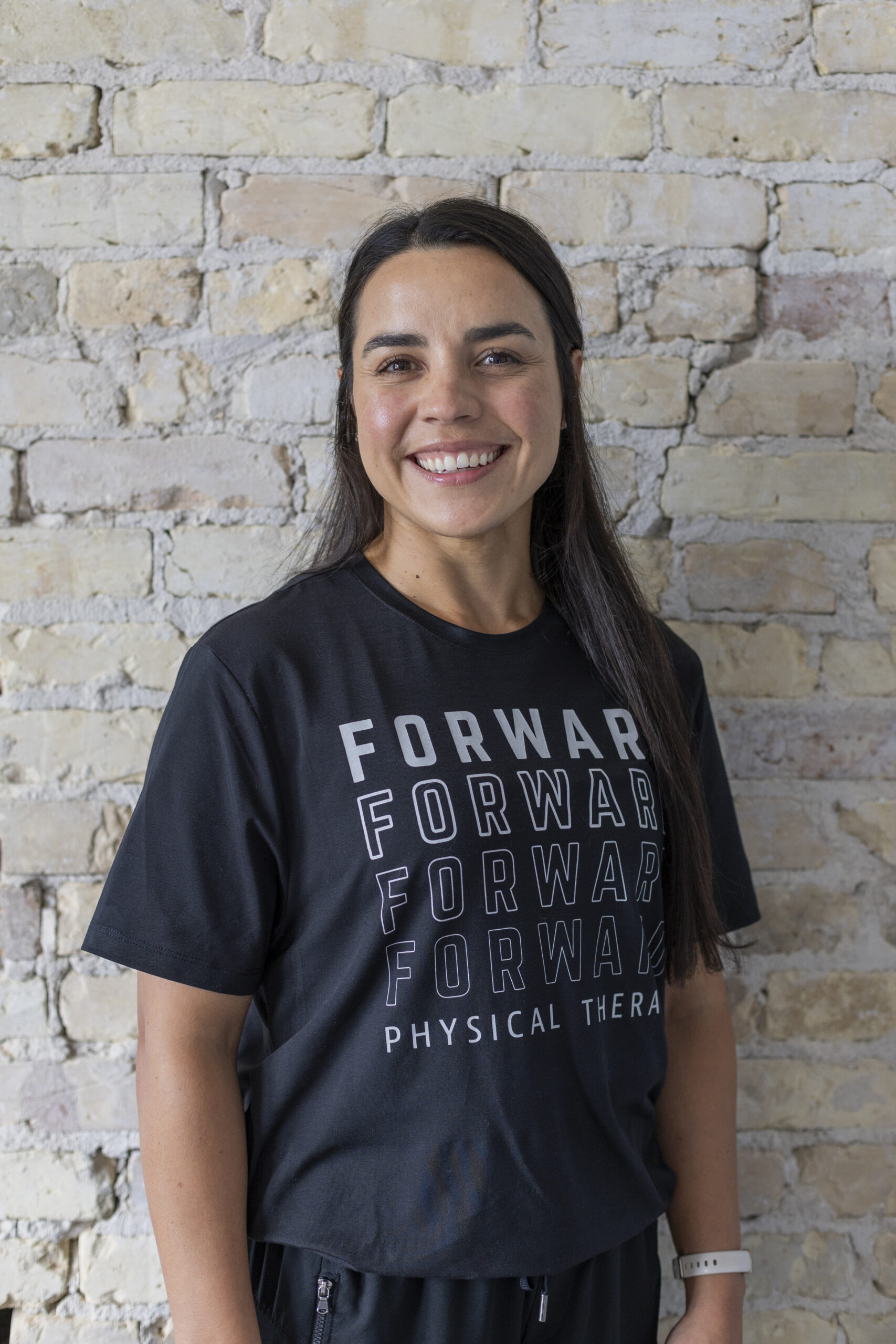 Forward Physical Therapy Logo